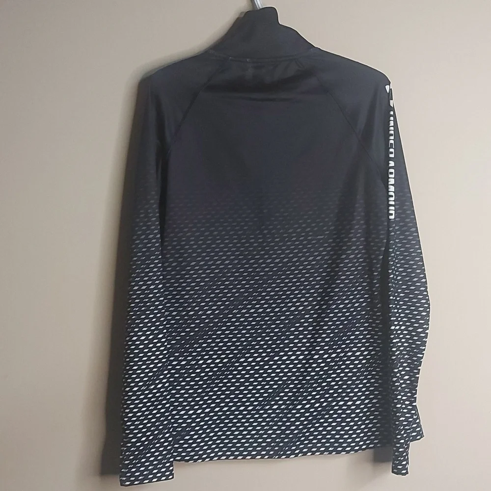 UNDER ARMOUR Activewear Longsleeve - Picture 4 of 5